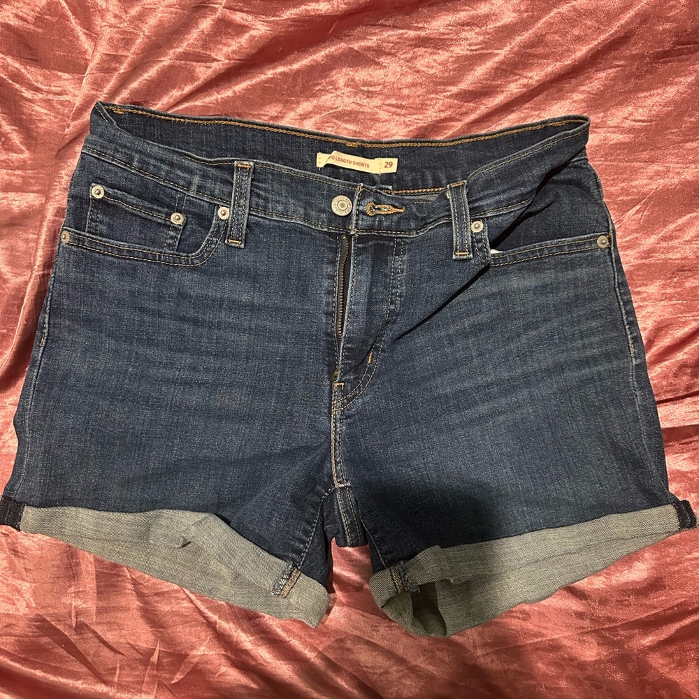 Levi Jean short